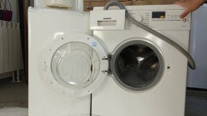 Experiment - Massive Sudslock Battle  -  Top vs Side load Washing Machines