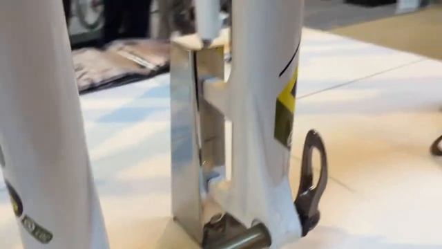 SR Suntour Epicon TR upgraded 2 fork смотреть онлайн