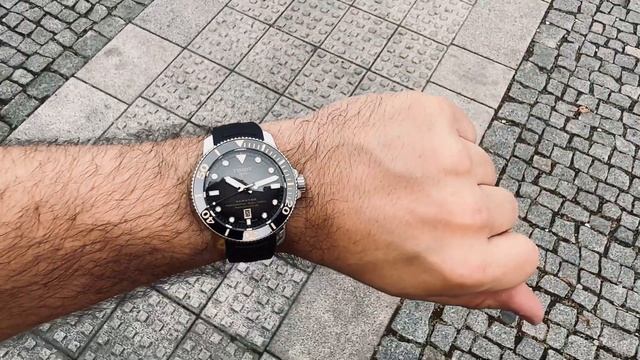 Tissot Seastar 2000 Professional смотреть онлайн