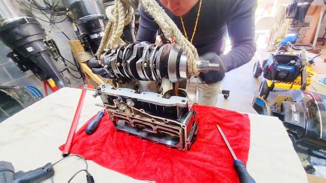 Mercury Outboard Piston Install: Without Ring Compressors