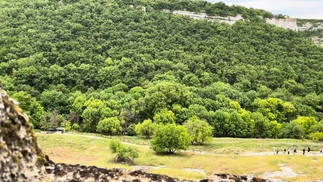 Пещерный город в Крыму. ЧУФУТ - КАЛЕ в Бахчисарае. смотреть онлайн