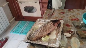 Сазан фаршированный икрой. Блюдо на любой праздничный стол.