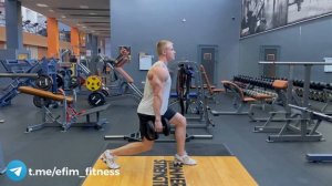 Статические выпады с гантелями - техника выполнения