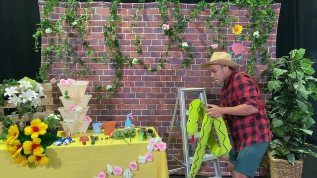 The Boy Who Grew Flowers - Gateway Kids Club Storytelling – 21 November 2020 смотреть онлайн
