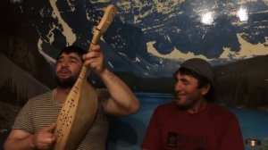 Аварская песня на пандуре