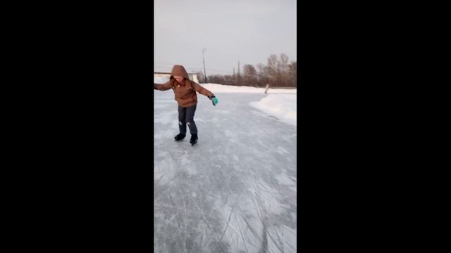 влог с катка🍪😝
сори за ошибку в начале. смотреть онлайн