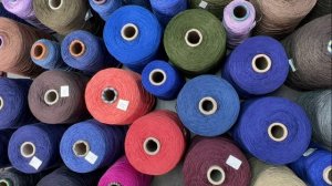 100% лён спряденный цепочкой от Loro Piana Art. Cordonetto - обзор пряжи и палитры цветов.