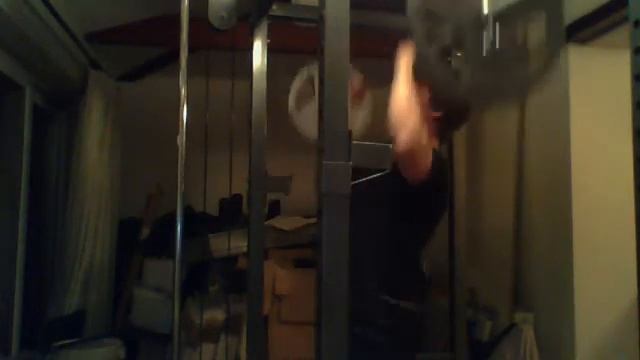 61 Kg strict press. First set. Week 3 of weight training. смотреть онлайн