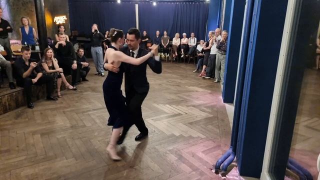 Hernan Hernandez & Maude Andrey - Mi Vieja Linda - Sexteto Cristal смотреть онлайн
