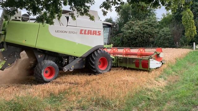 CLAAS LEXION 570 HARVESTING смотреть онлайн
