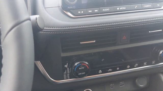 Nissan Rogue 2024 смотреть онлайн