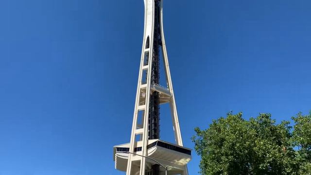 LA TORRE ESPACIAL DE SEATTLE, WASHINGTON.
