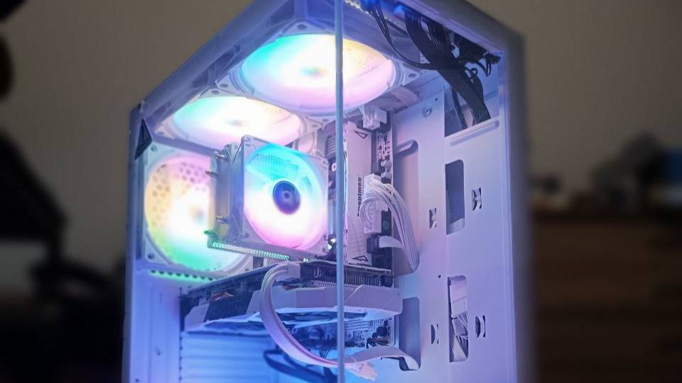 Test E5 2640v4 RX5600XT White