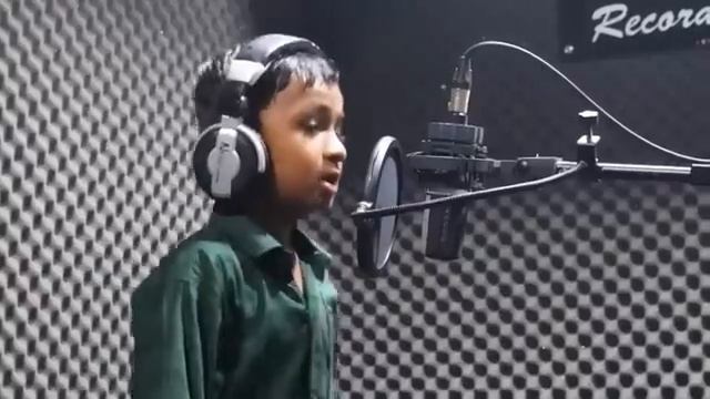 आमच्या पप्पा ने गणपती आणला#ganpatibappamorya 🙏🌺 смотреть онлайн