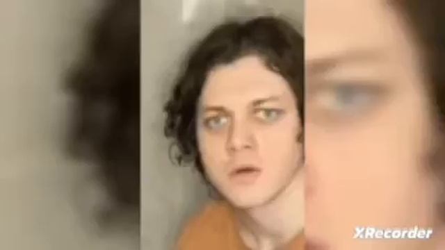 даня гуськов говорит 10 часов, что тебе надо?  #гуськов #данягуськов #10часов #мем #ржака #ч