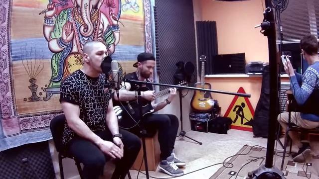 Secret Hand - Медленно и тихо мимо комет Live смотреть онлайн