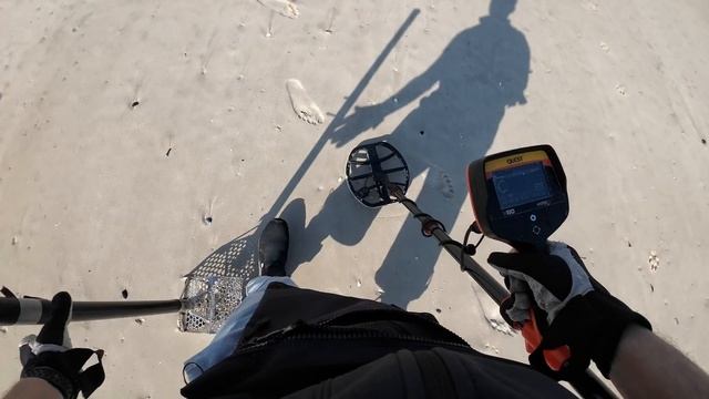 Quest V80 Metal Detector Beach Review