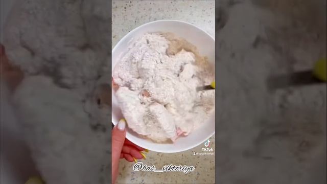 Куриные крылышки в духовке смотреть онлайн