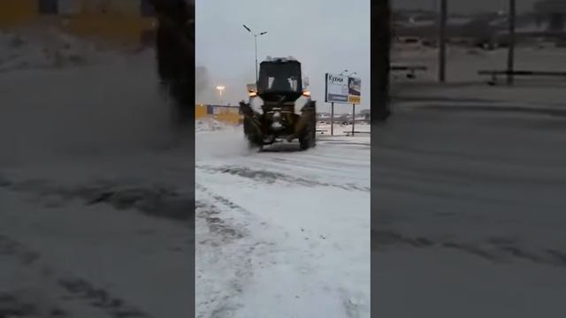 Дрифт на тракторе