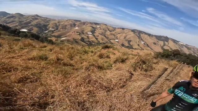 2/4 CAMINHO DA FÉ - 78 KM COM 2700 DE ALTIMETRIA DE BORDAS ATE PARAISOPOLIS смотреть онлайн