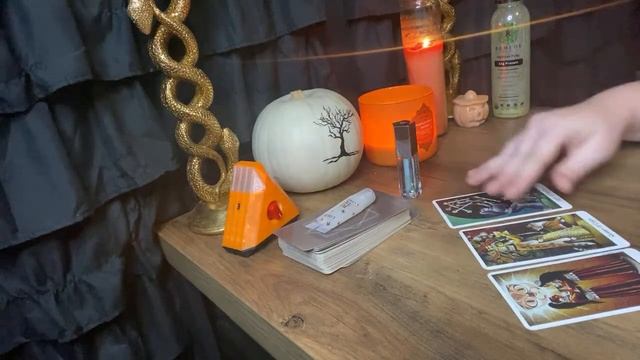 Next 72 HOURS (Pick a Card) смотреть онлайн
