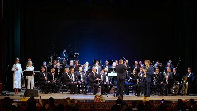 Ти одна на цілім світі. Олександр Кварта. Хмельницький смотреть онлайн