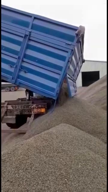Зил 130 самосвал !первая выгрузка 7,5 тонн смотреть онлайн