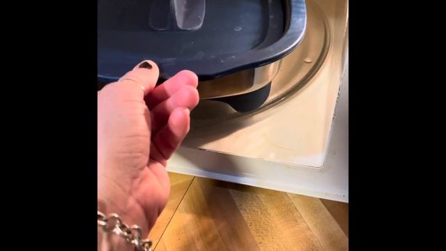 Salmon in my MicroPro Grill смотреть онлайн