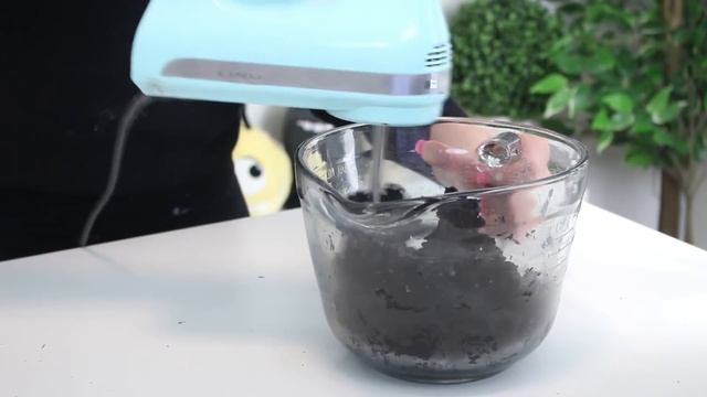 Beebert Ice Cream Sandwiches