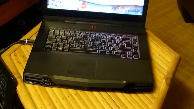 Mes PC Alienware ! Autopsie Aurora R4 ALX et M15X - Setup #2 Sadako - Playerone.tv смотреть онлайн