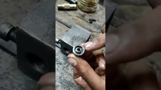 BRAND "POWER HANDS". HAND PUMP RELIEF VALVE PROBLEM SOLUTION смотреть онлайн