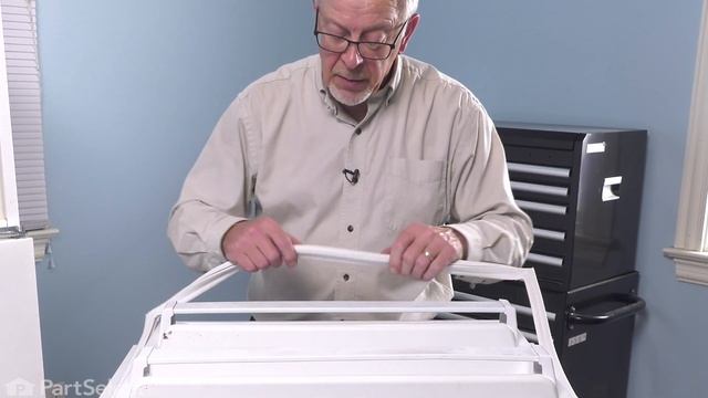 Whirlpool Refrigerator Repair - How to Replace the Freezer Door Gasket (Whirlpool # 2159327) смотреть онлайн