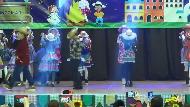 5º Ano B - Apresentação festa junina 2022 смотреть онлайн
