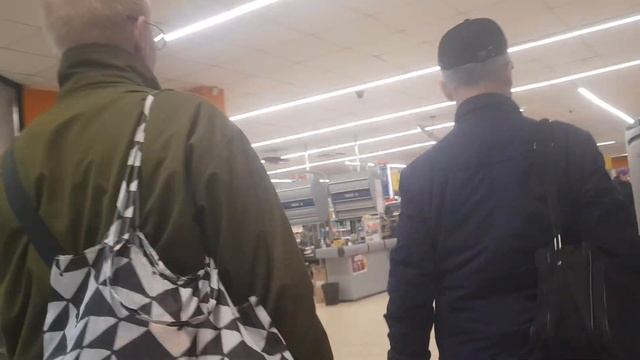 Кириши Ленина 44 вход Дикси смотреть онлайн
