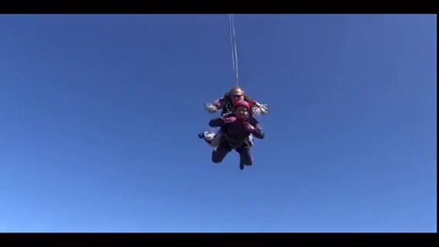 Валера прыгнул с 4000 тысяч смотреть онлайн