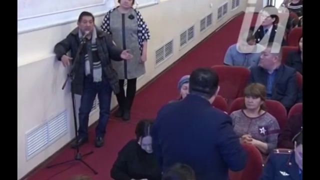 Писать заявления в отношении «Гарант 24 Ломбард» и «Эстейт Ломбард» призвали полицейские 25.02.20 смотреть онлайн