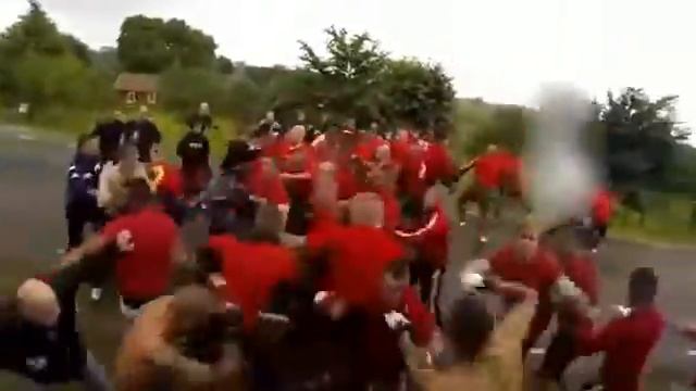 Amazing Hooligan Fight HD смотреть онлайн
