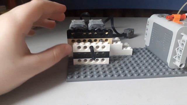Как сделать циркулярную пилу из LEGO
