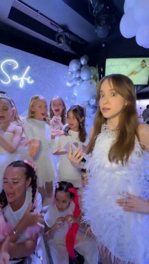 открыла свою больницу?😱