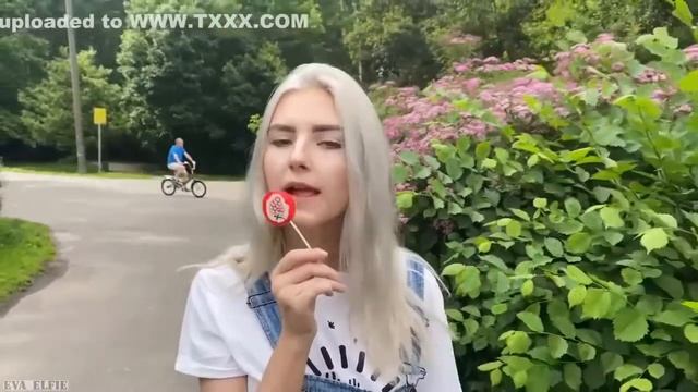 Eva Elfie смотреть онлайн