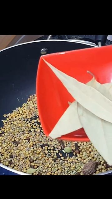 Homemade Garam Masala | Multipurpose Masala #garammasala #multipurpose #shorts #parulsaraf #trendin смотреть онлайн
