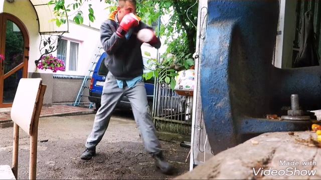 84.2016р 9липня Ностальгія. Порозганяв курей і боксірував холодильник) смотреть онлайн