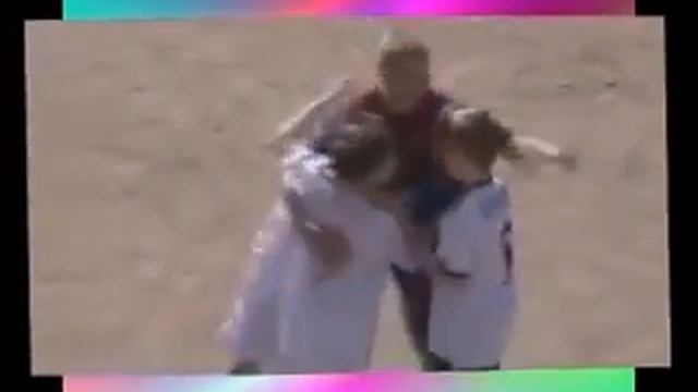 Комментатор жжёт про Футболл на дворе смотреть онлайн