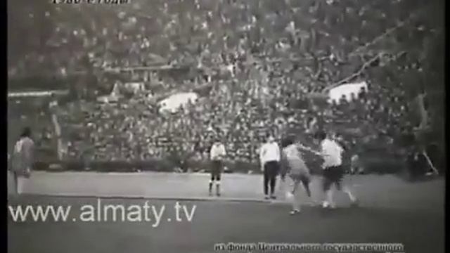 Kurban Berdyev at match CSKA-Kairat (USSR League) смотреть онлайн