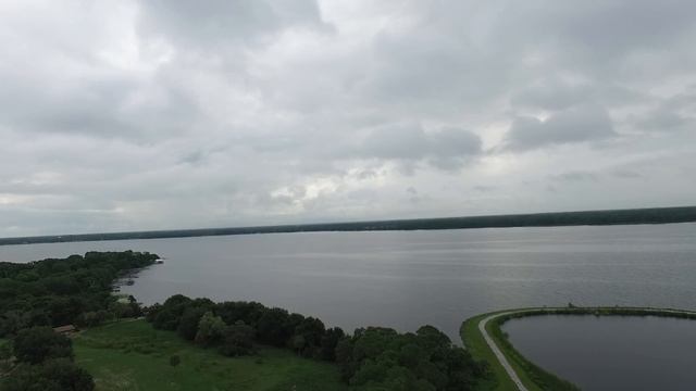 Lake Tarpon and Lake Tarpon Sink, Knight Sink FPV view from Phantom 3 смотреть онлайн