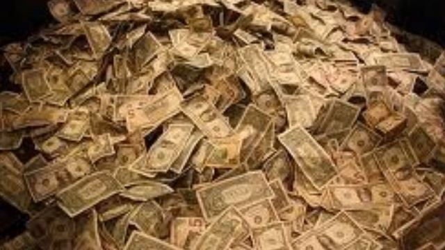 CA$H GUNNA "CA$H OVER BITCHS [C.O.B.]" THE CA$H CHRONICLES смотреть онлайн