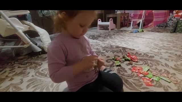 Собрала Коллекцию стикерсы2. Магнит Новое. Дочка открывает стикерсы. смотреть онлайн