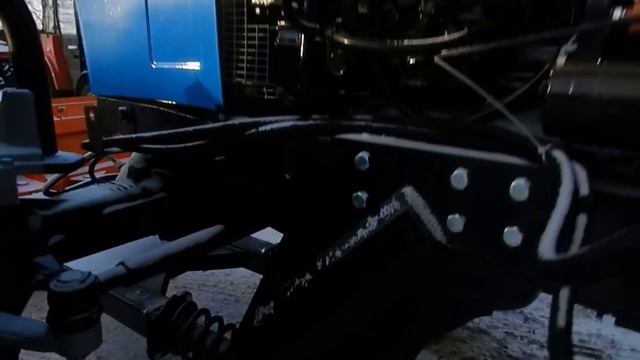 Мтз 82.1 (балочный) с универсальной лопатой смотреть онлайн