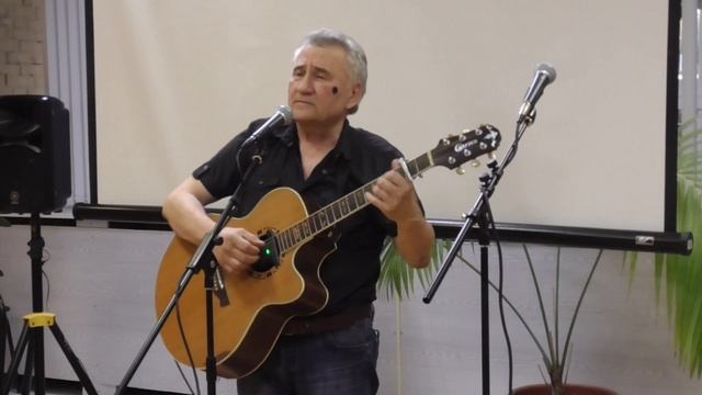 Михаил Есиков