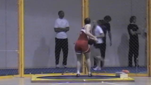 Laura-weight throw-1-12-07-1247 смотреть онлайн